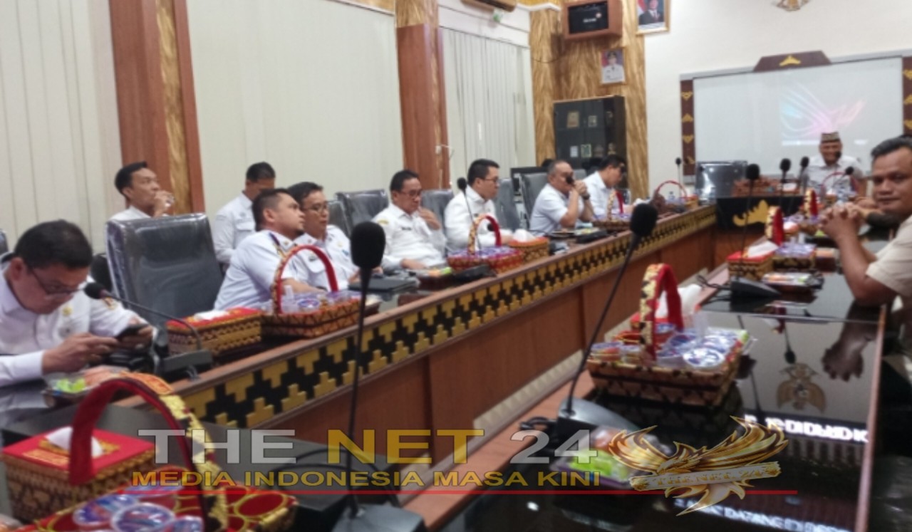 Ada Apa DPRD Kota Metro Melarang Wartawan Meliput Kegiatan Rapat???