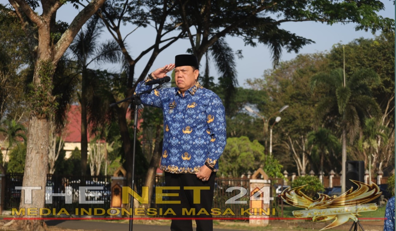 Wabup Azwar Hadi Pimpin Upacara Peringatan Hari Otonomi Daerah ke-30 di Lampung Timur