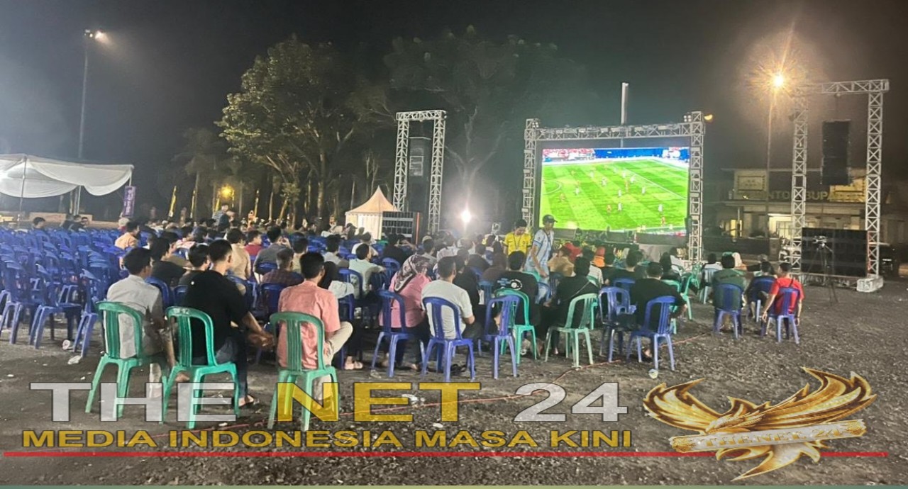 Pemkab Lampung Timur Gelar Nobar “Bola Gembira” Dihadiri Forkopimda dan Ribuan Warga